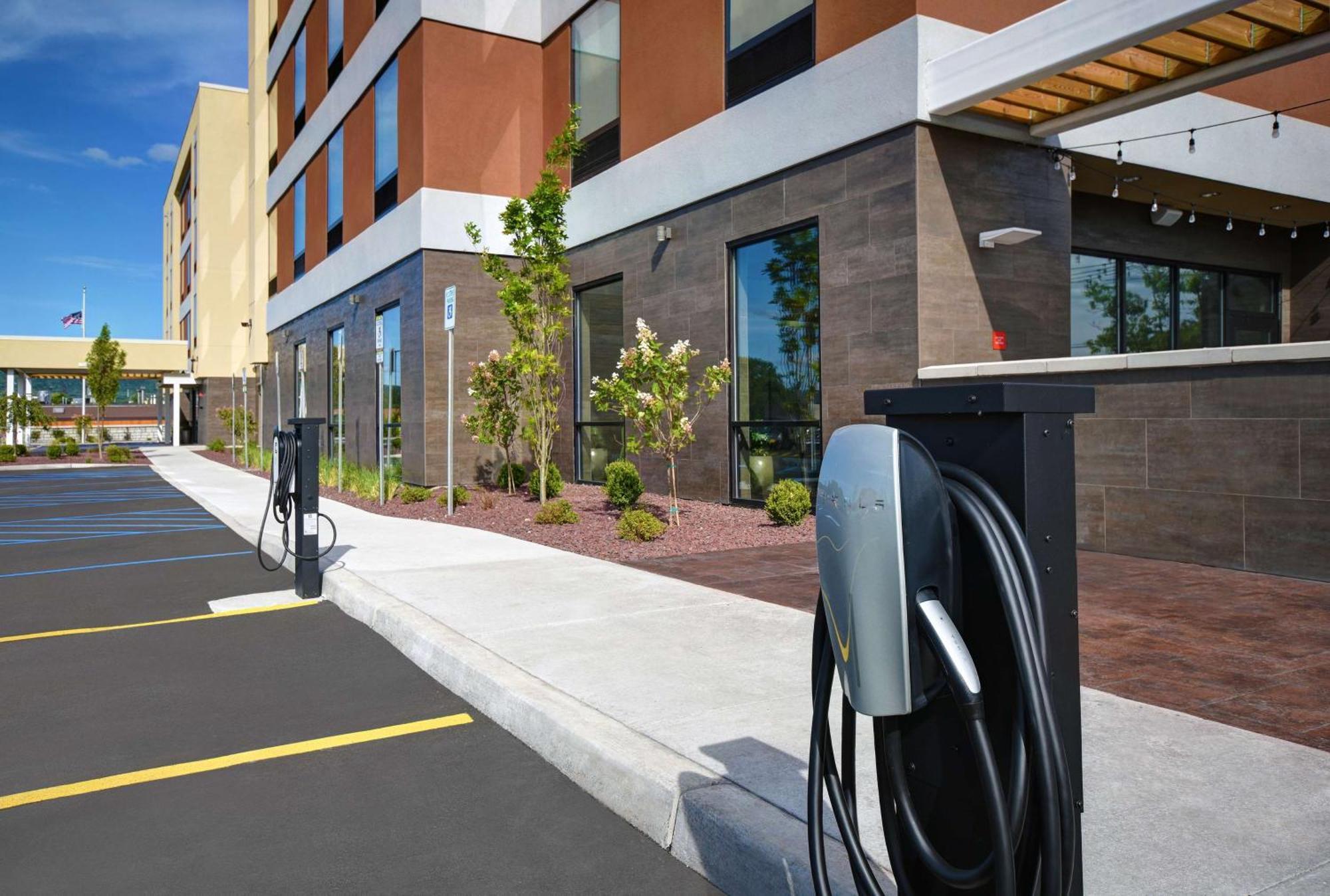 Home2 Suites By Hilton Utica, Ny Eksteriør bilde